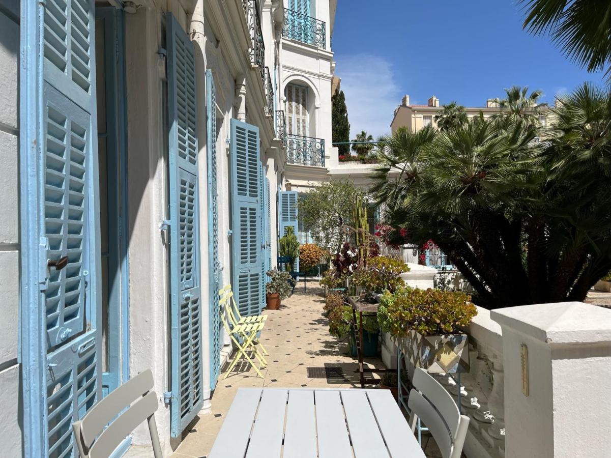 Beautiful Garden Apartment Steps From The Beach Мантон Екстер'єр фото